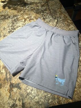 GOAT Men's Light Gray Elastic-Waist Performance Shorts with Graphic